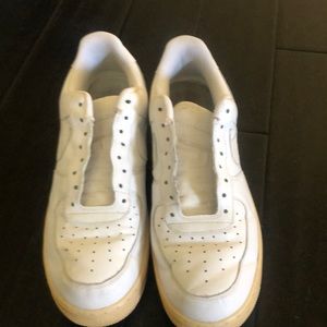 Men’s ankle Air Force ones